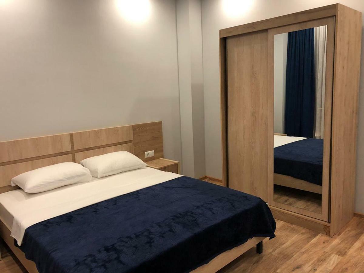 Hotel Royal Georgia Batumi Kültér fotó