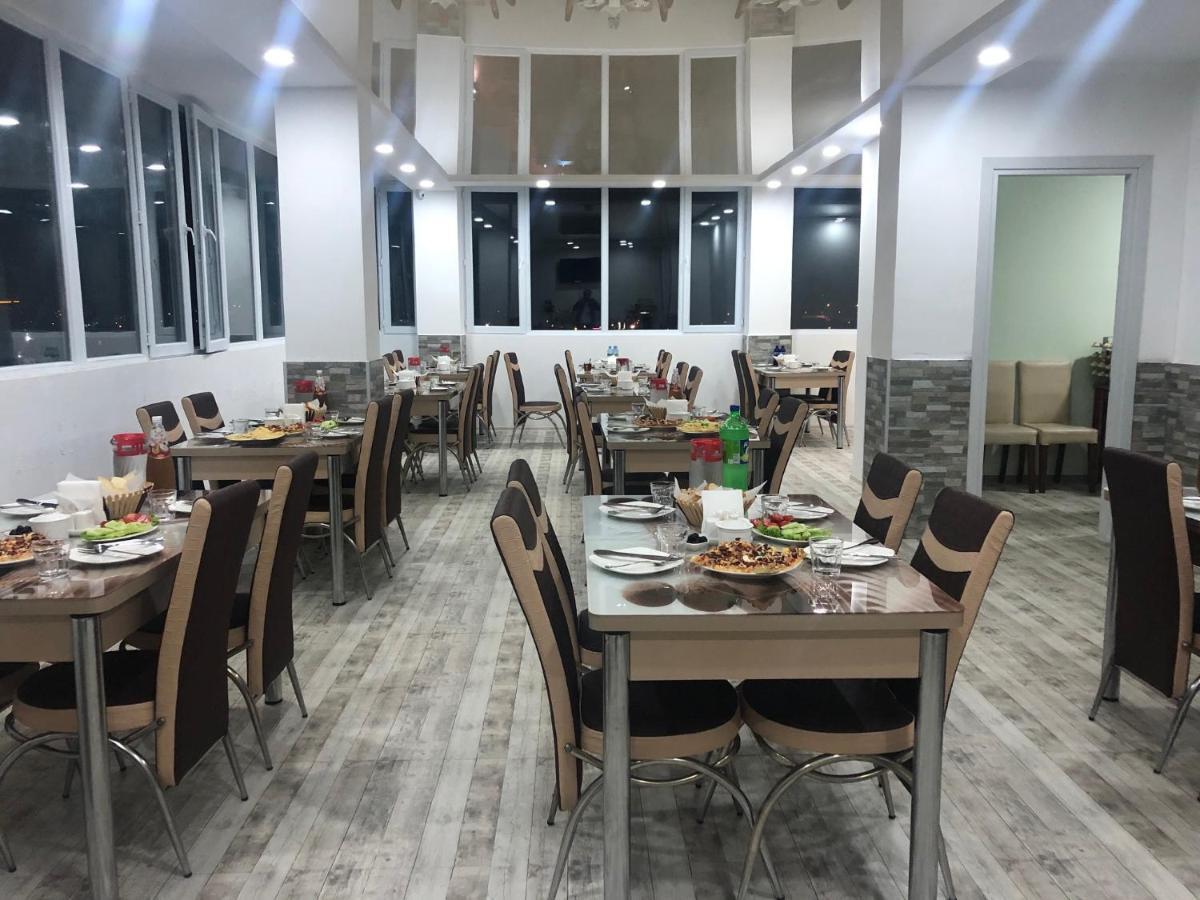 Hotel Royal Georgia Batumi Kültér fotó